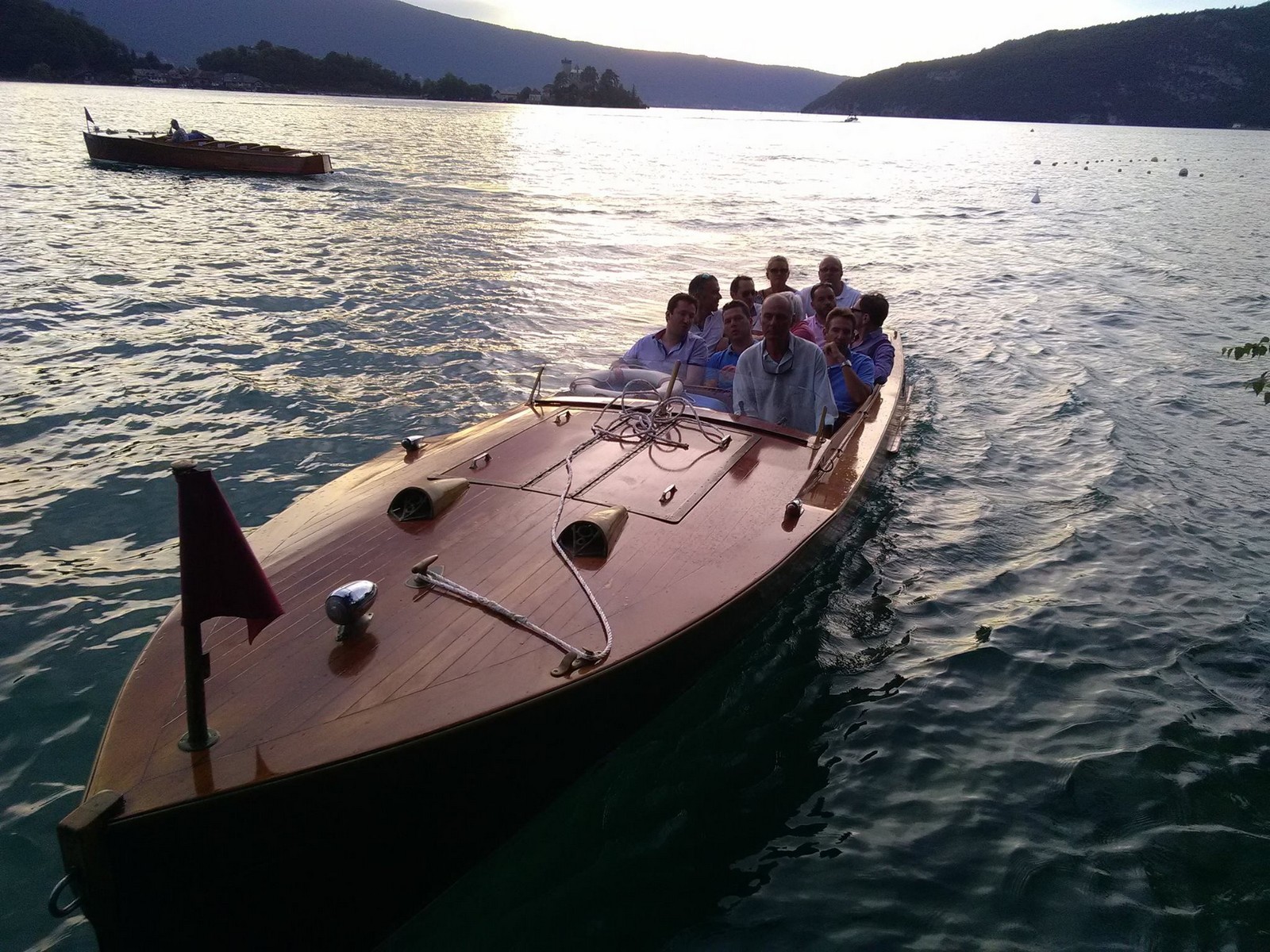 Soirée Séminaire originale bateau lac Annecy