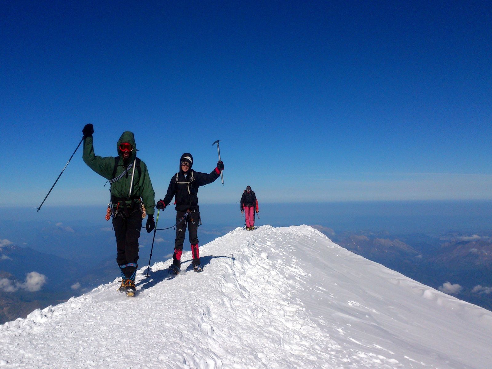 Duo arrivée sommet Mont Blanc séminaire ascension mythique